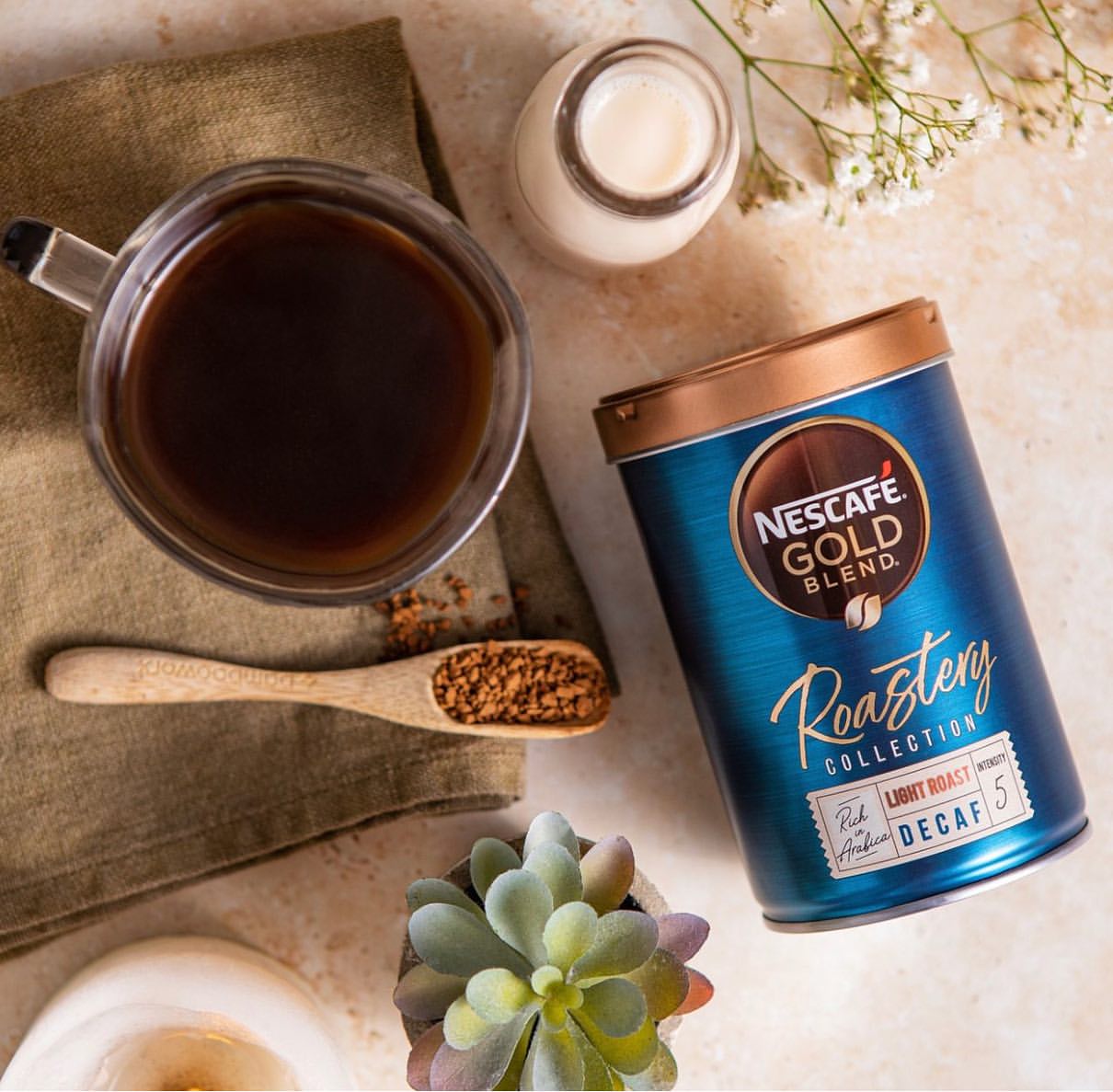 Nescafe Gold Blend Light Roast Decaf 95g Nescafe Gold Blend Light Roast Decaf 95g - Image 1