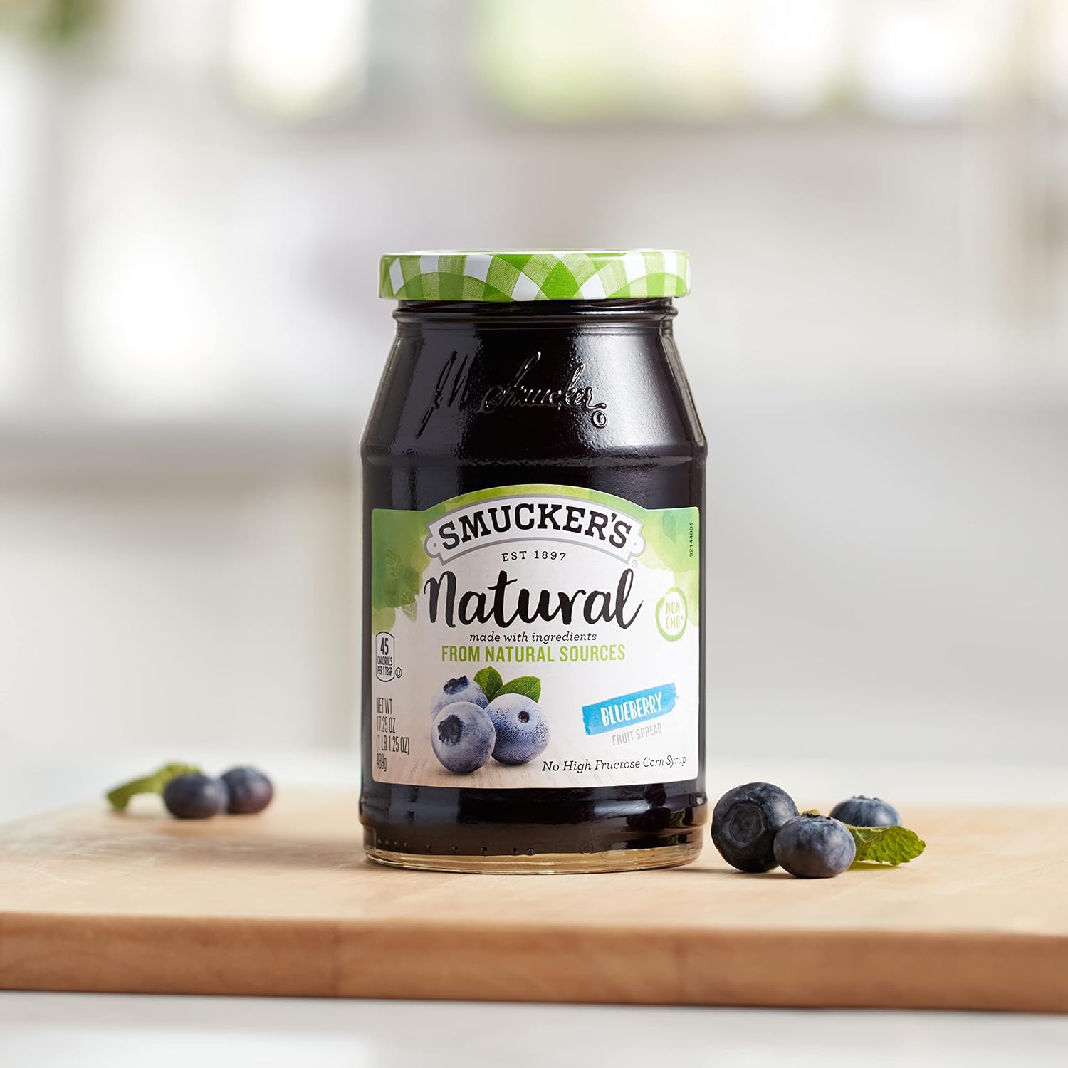 Smuckers Natural Blueberry Fruit Spread Smuckers Natural Blueberry Fruit Spread 489g - Image 1