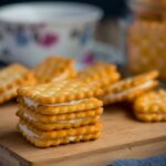 Julie’s Le-mond Lemon Puff Sandwich in the 170 gm - Image 2