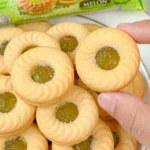 Dewberry Sandwich Cookies Roll Melon - Image 3